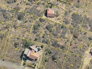 850 m² Land available in Vaaloewer