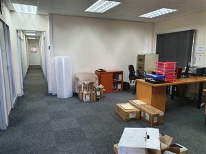 191 m² Office Space in Kloof