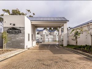 3 Bed Townhouse in D Urbanvale