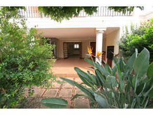 4 Bed House in Nieuw Muckleneuk