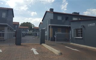 2 Bedroom Townhouse in Pollak Park