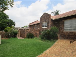 4 Bed House in Suideroord