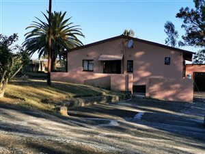 3 Bed House in Glencoe