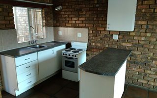 3 Bedroom Apartment in Elspark