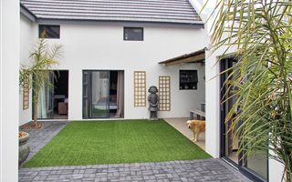 4 Bedroom House in Shelley Point