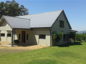 8.4 ha Farm in Lions River
