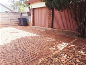 3 Bed House in The Orchards