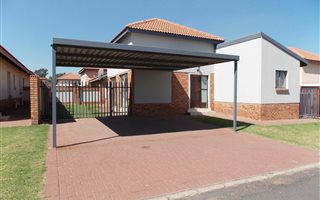 3 Bedroom Townhouse in Reyno Ridge