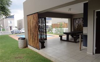 2 Bedroom Apartment in Brentwood