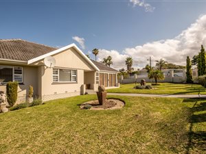 3 Bed House in Baysville