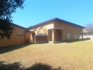 2 Bed Apartment in Middelburg Central