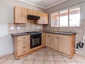 Studio Apartment in Krugersrus