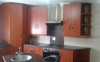 4 Bedroom House in Meyerton Park