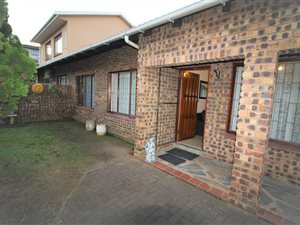 3 Bed Townhouse in Escombe