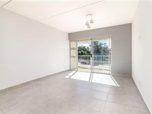 2 Bed Apartment in Langeberg Ridge