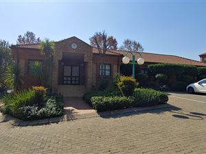 500 m² Commercial space in Woodmead