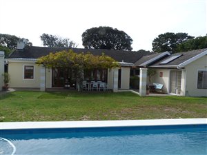 4 Bed House in Constantia