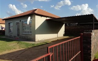 2 Bedroom House in Duvha Park