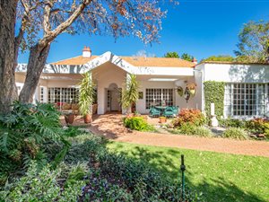 5 Bed House in Saxonwold