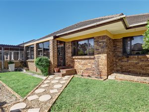3 Bed House in Glenlily