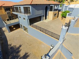 3 Bed House in Rangeview