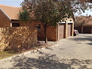 2 Bed Townhouse in Brooklands Lifestyle Estate