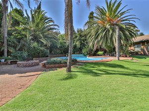 6 Bed House in Raslouw