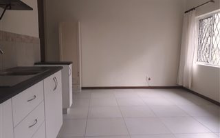 1 Bedroom Garden Cottage in Kloof