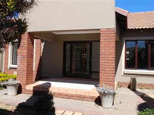3 Bed Simplex in Eco Park