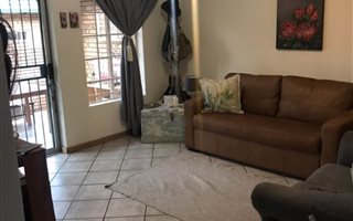 2 Bedroom Townhouse in Amandasig