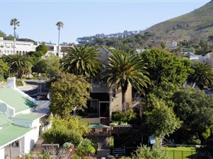 11 Bed House in Higgovale
