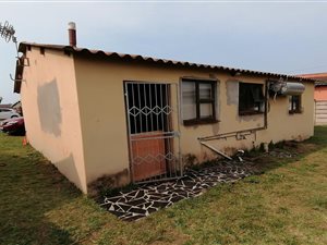 2 Bed House in Esikhawini