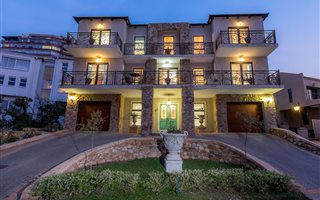 3 Bedroom House in Murrayfield