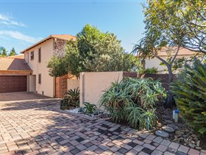 3 Bed House in Moreleta Park