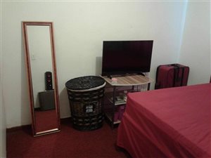 3 Bed House in Charleston Hill