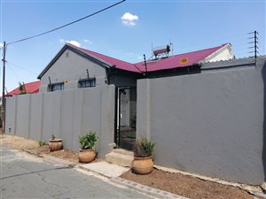 8 Bed House in Vrededorp
