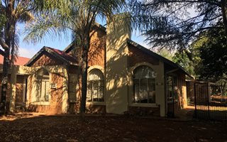 4 Bedroom House in Lyttelton Manor