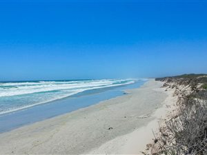 32 Bed House in Yzerfontein