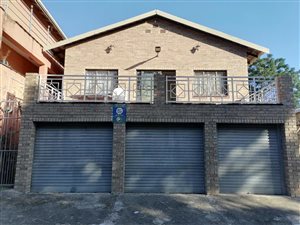 4 Bed House in Bonela
