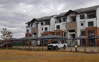 2 Bedroom Apartment in Willow Park Manor