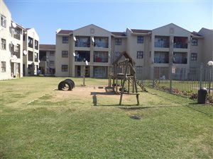 2 Bed Apartment in Sydenham