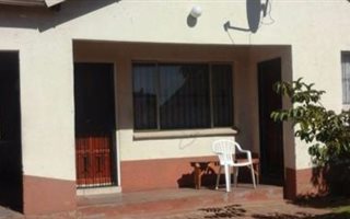 3 Bedroom House in Olievenhoutbosch