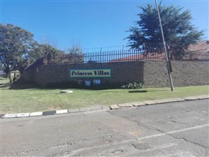 2 Bed Townhouse in Princess AH