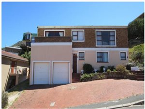 3 Bed House in Glen Marine