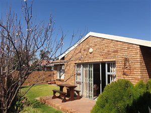 3 Bed Townhouse in Minerva Gardens
