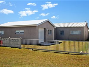 4 Bed House in Agulhas
