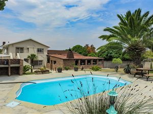 5 Bed House in Vanes Estate