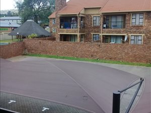 2 Bed Cluster in Sinoville