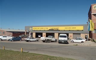 1000 m² Industrial space in Jeffreys Bay