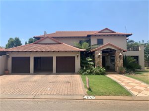 4 Bed House in Ruimsig